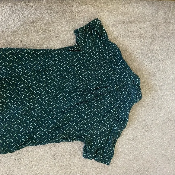 Short Sleeve Linen Button Down - Picture 3 of 3